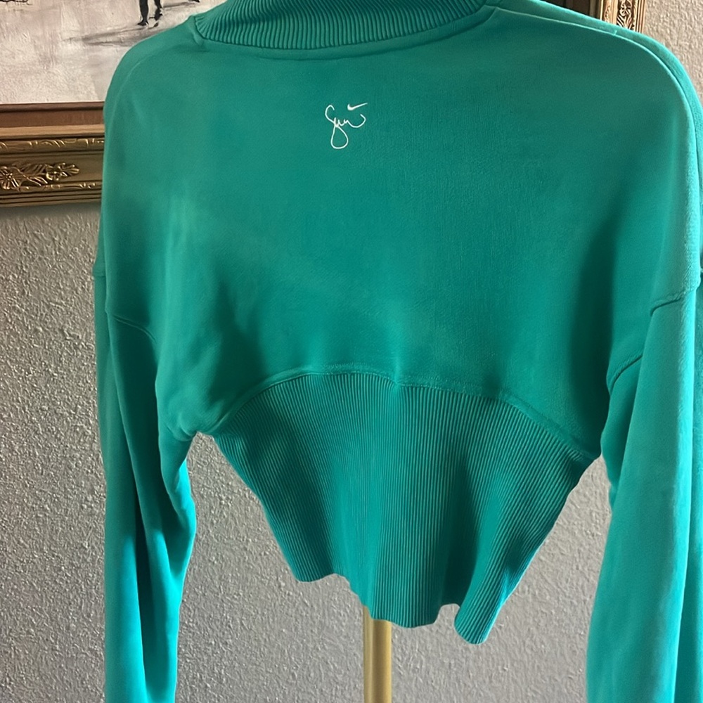 Nike Women's Teal Long Sleeve cropped sweater Top - Picture 6 of 9